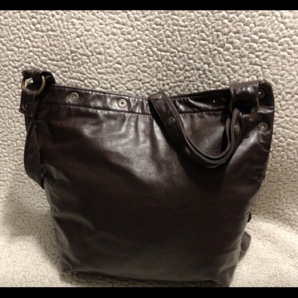 SHERNETT SWABY Leather Crossbody messenger Shoulder Bag. - Picture 2 of 7